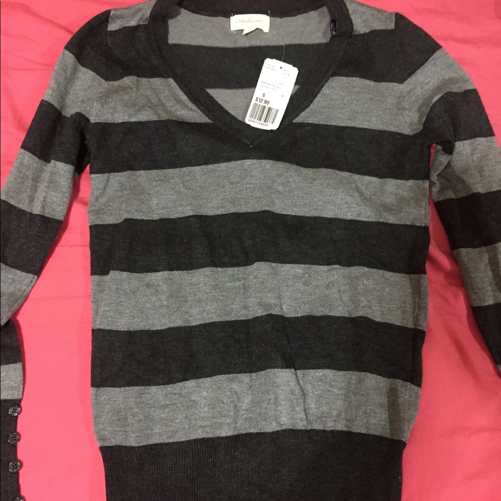 Forever 21 sweater